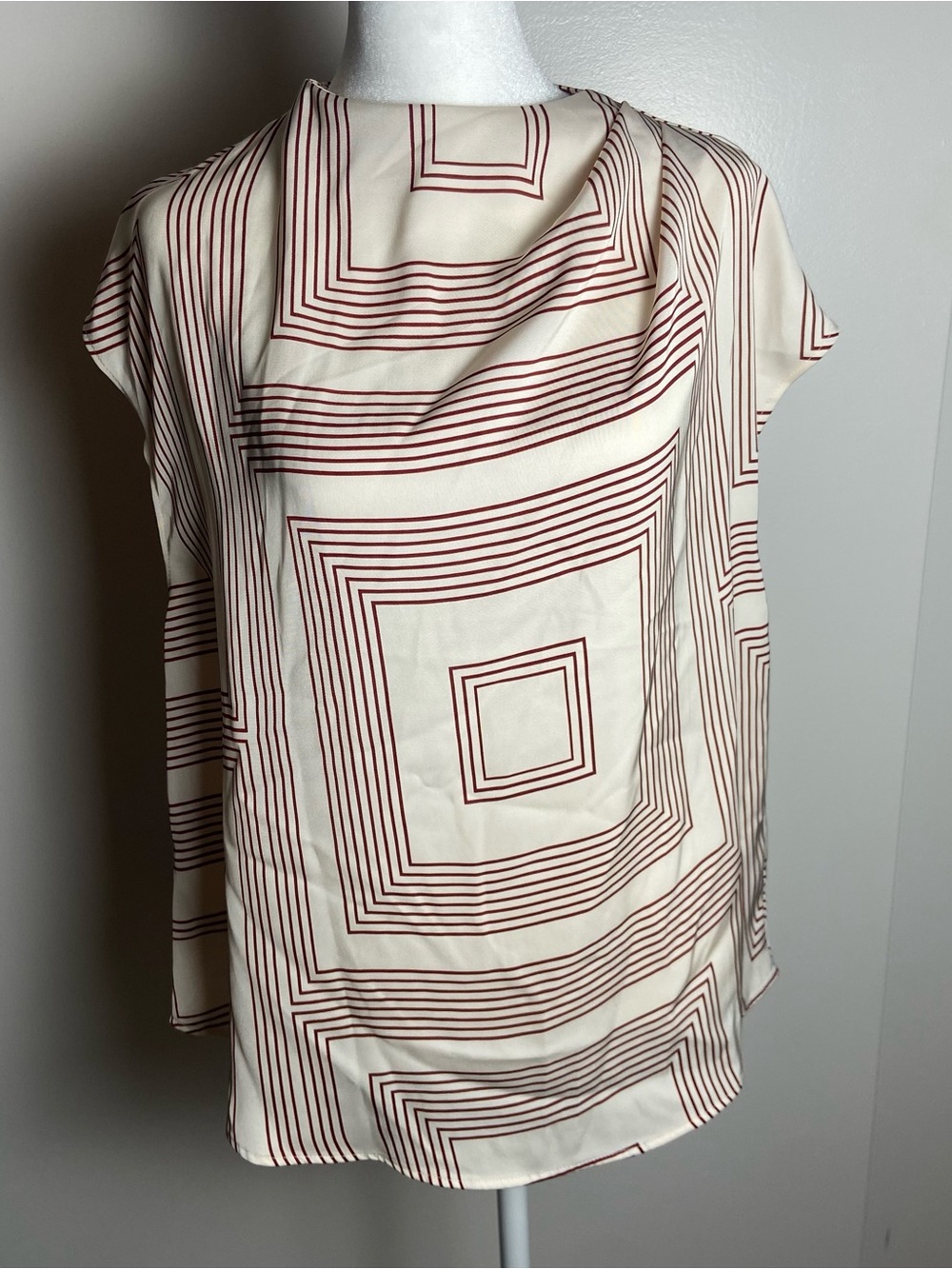 H&M Women's Cream Geometric Cap-Sleeve Top